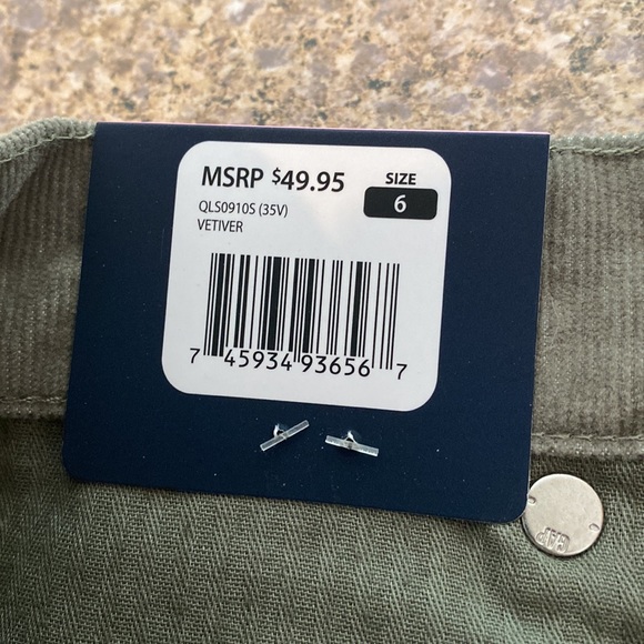 NWT Gap Olive Green Corduroy Shorts 6 - Picture 12 of 14
